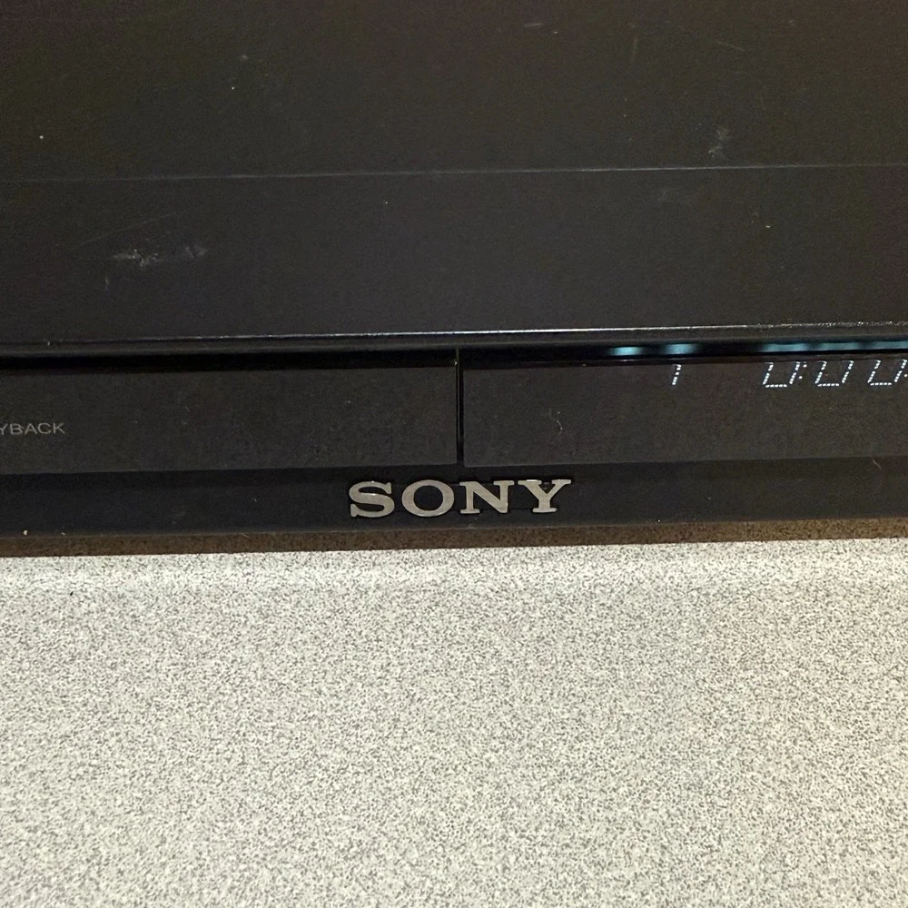 Sony DVP-NS57P CD/DVD Player - No‎ Remote Turns On Not Tested